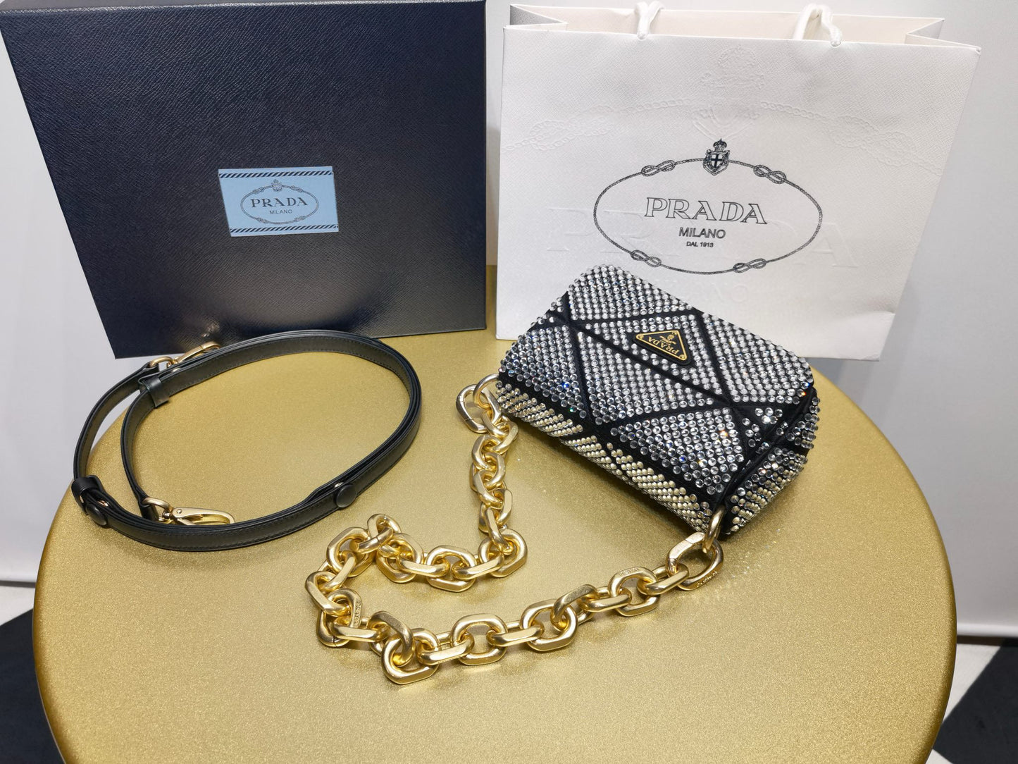 Prada Crystal Bag 17x11.5x6cm