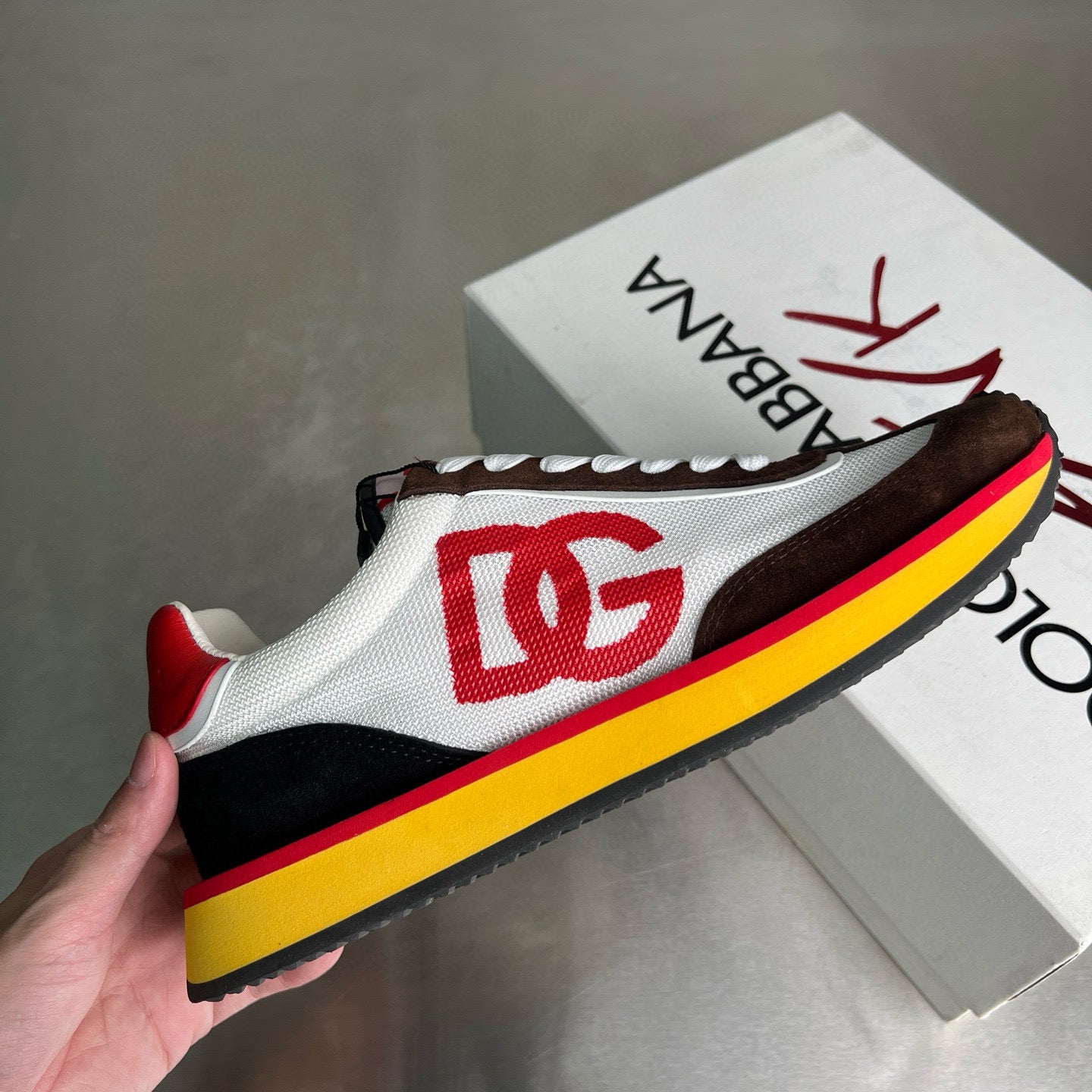 DG Sneakers