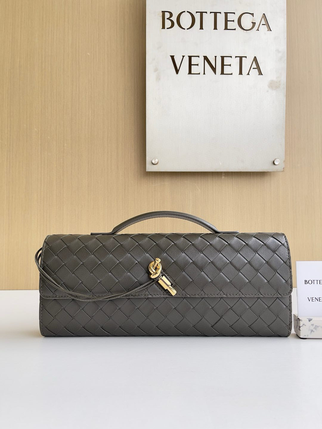 BV Andiamo Clutch Bag 31x13x3cm