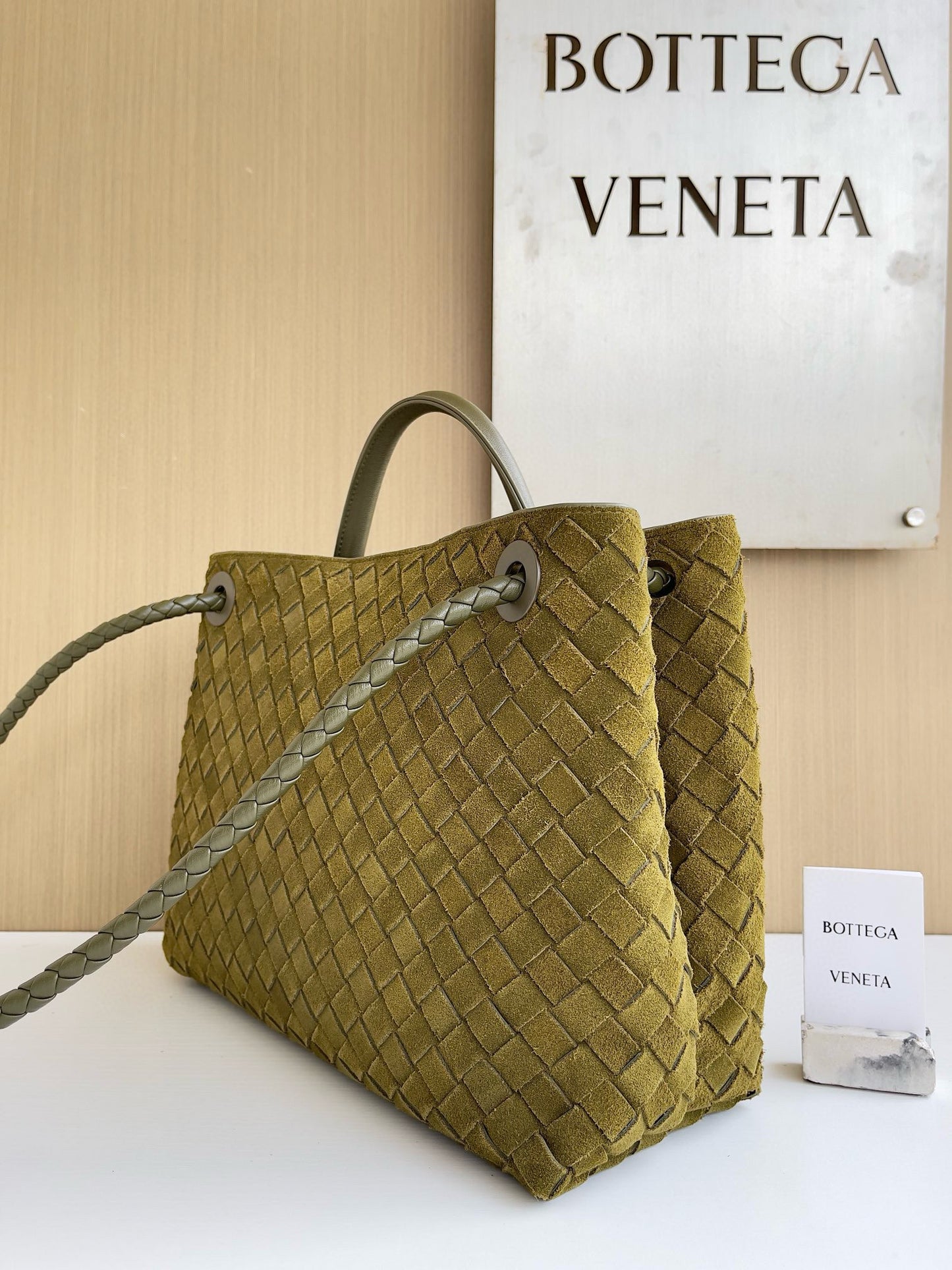 BV Andiamo Top-Handle Bag
