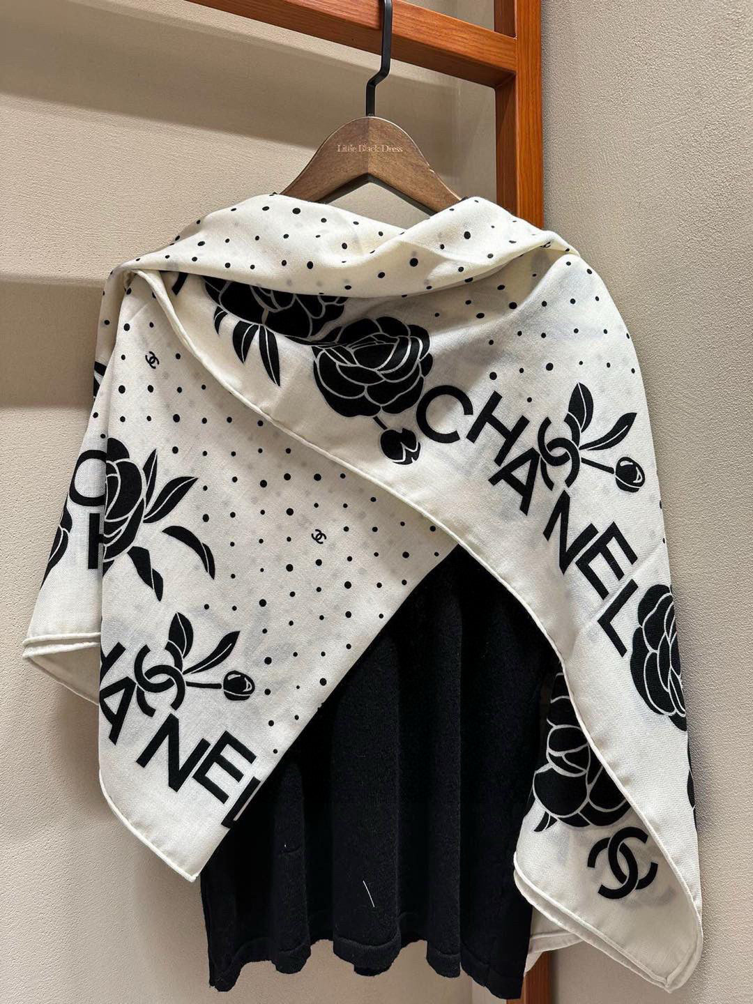 Chenel Scarves