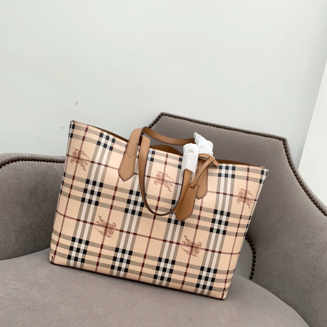 Burberry Medium Lavenby Reversible Tote Bag