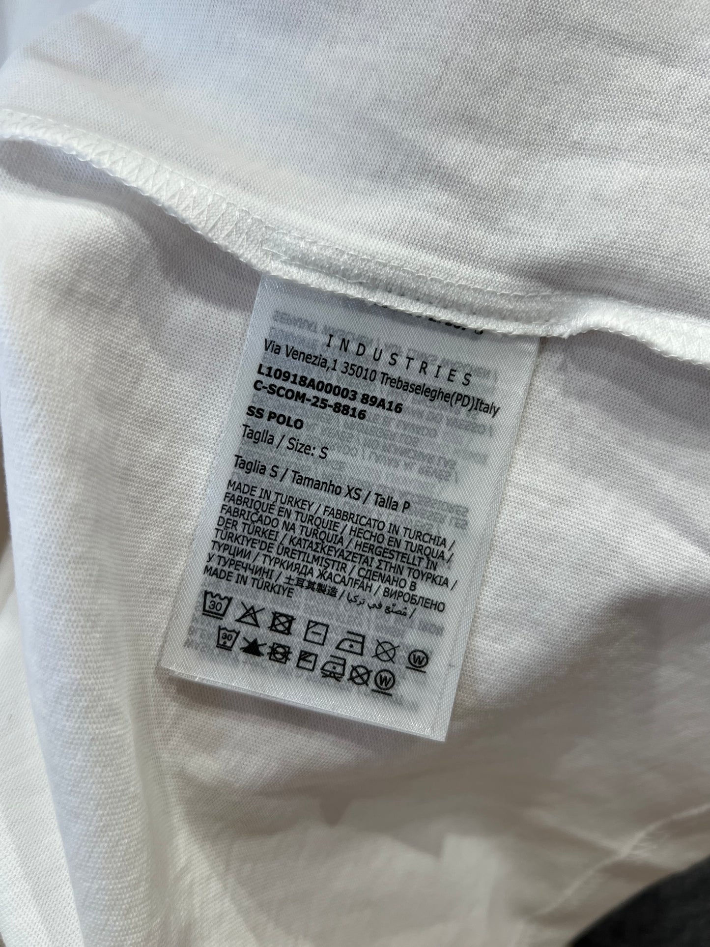 Moncler T-shirt