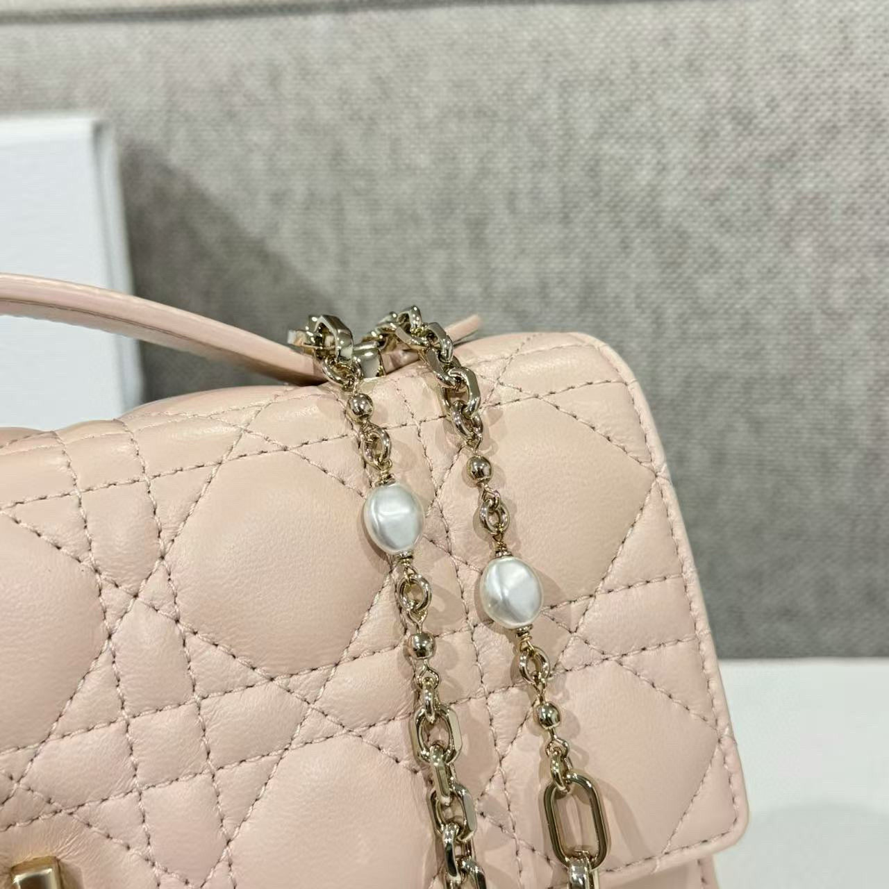 Dior WOC