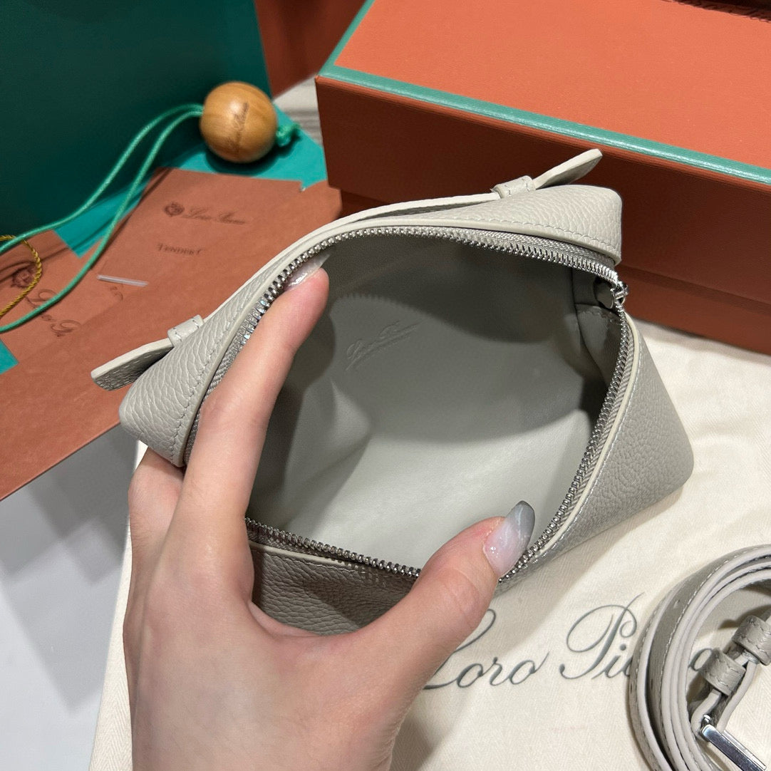 Loro Piana 16 Classic Bag