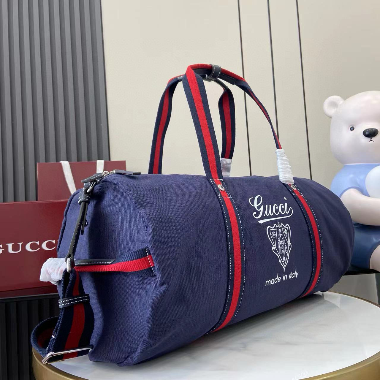 Gucci Duffle Bag 54x24x24CM