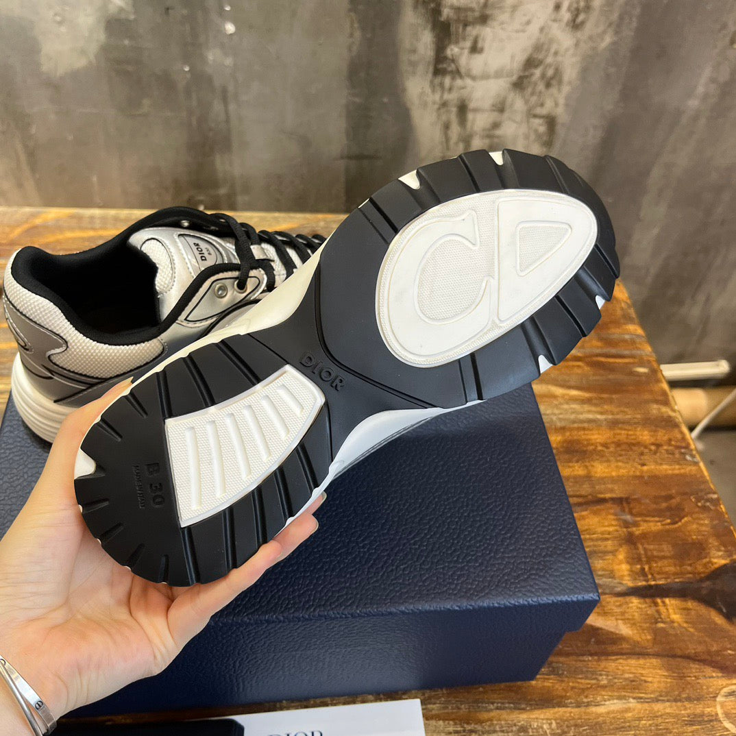 Dior Sneaker