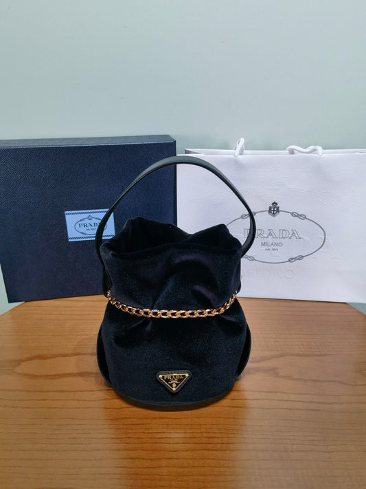 PD Petit Sac Noir Bag