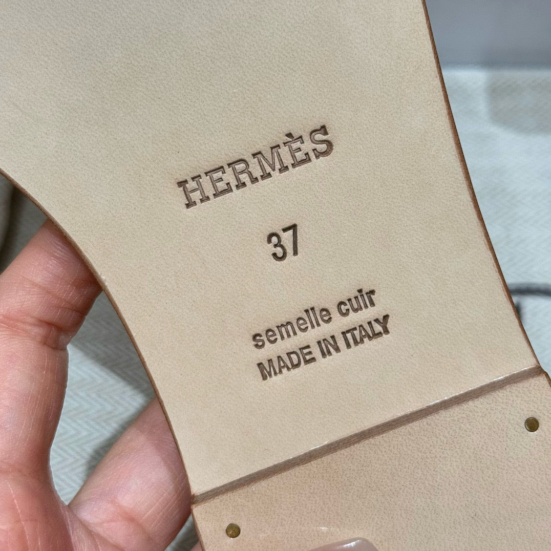 Hermes Slippers