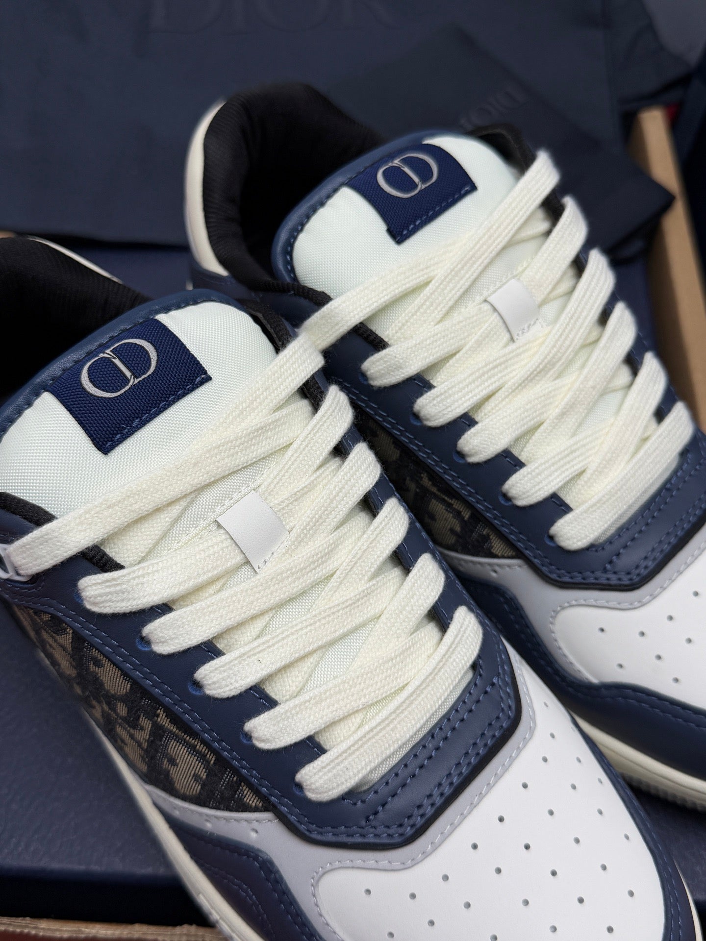 Dior Sneaker