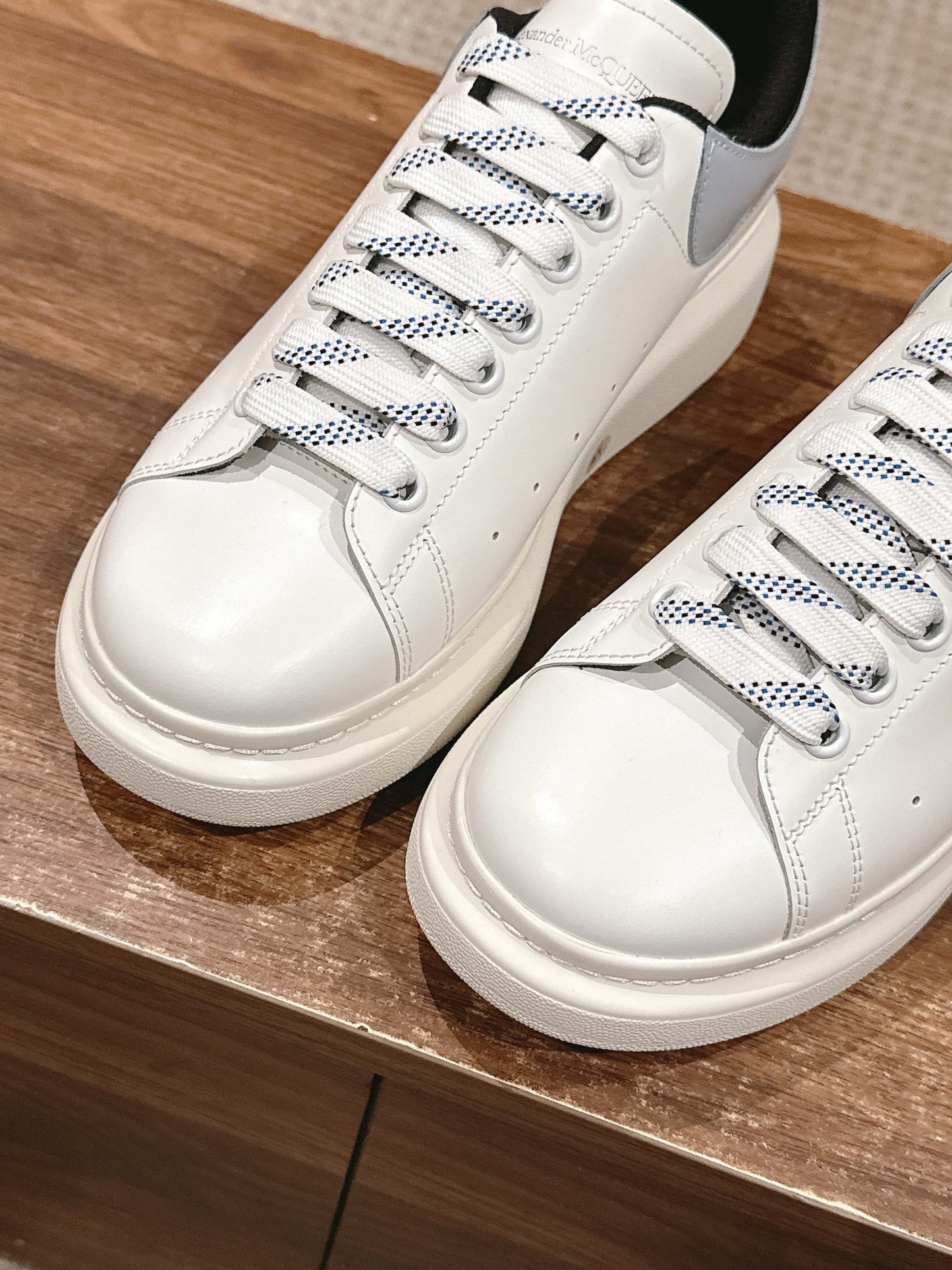 Alexander McQueen Sneakers