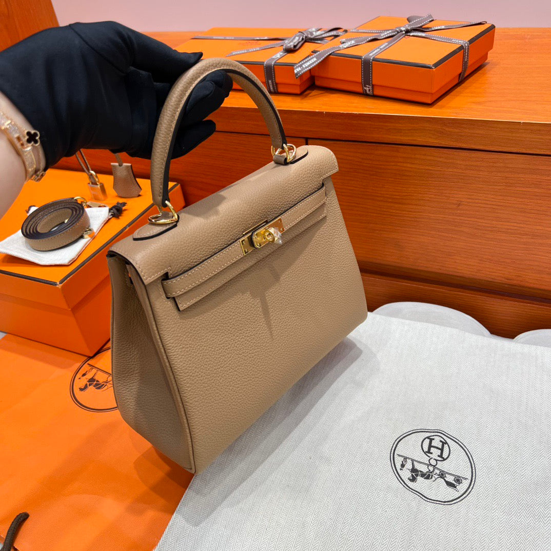 Hermes Kelly 25