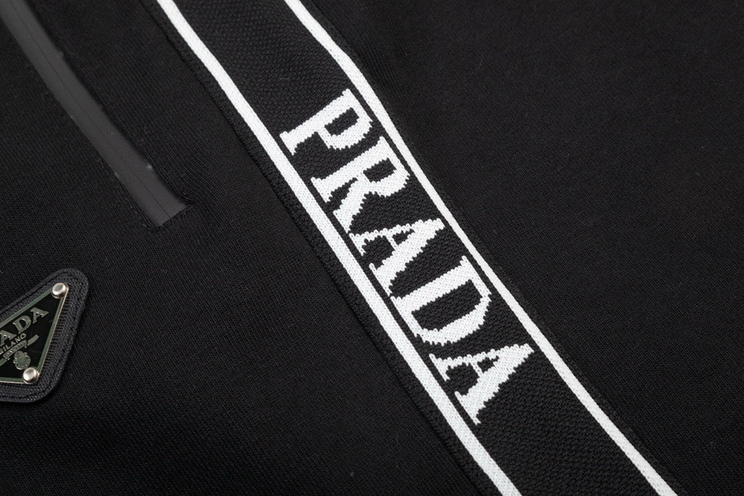 Prada Short