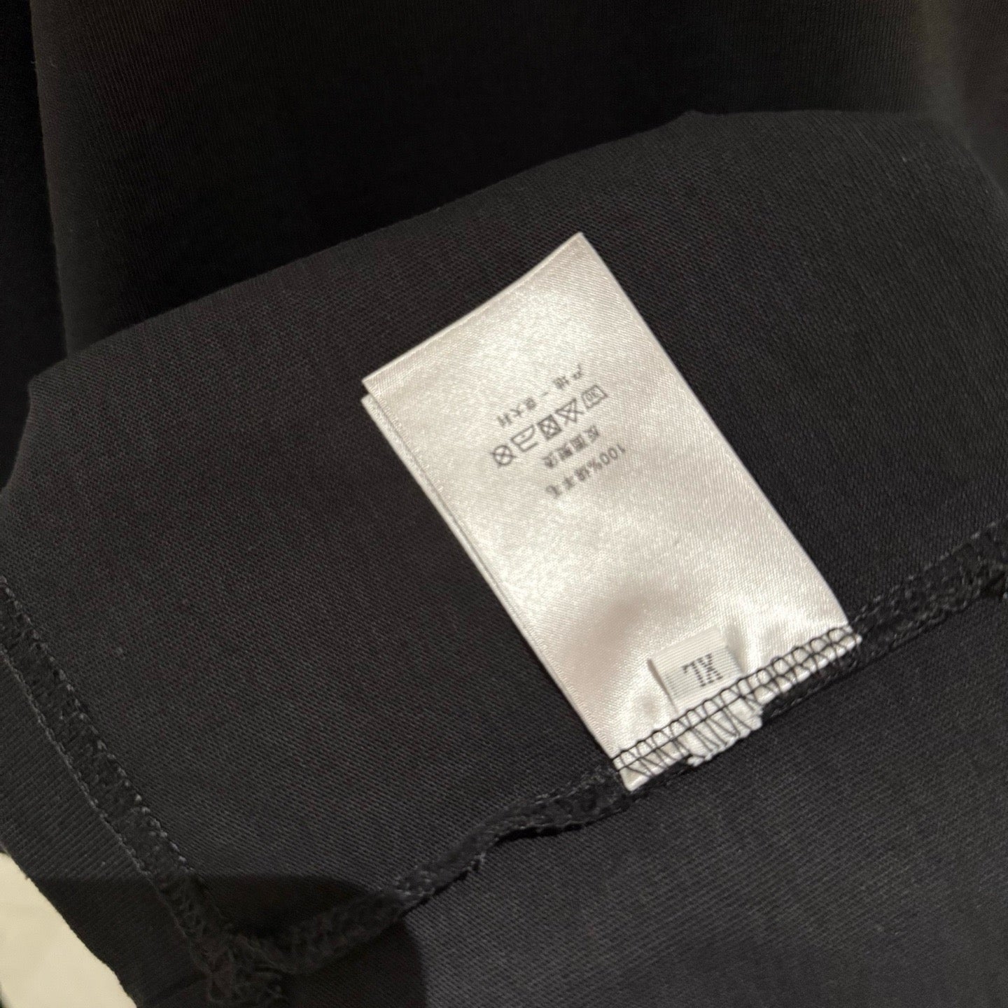 Dior T-shirt