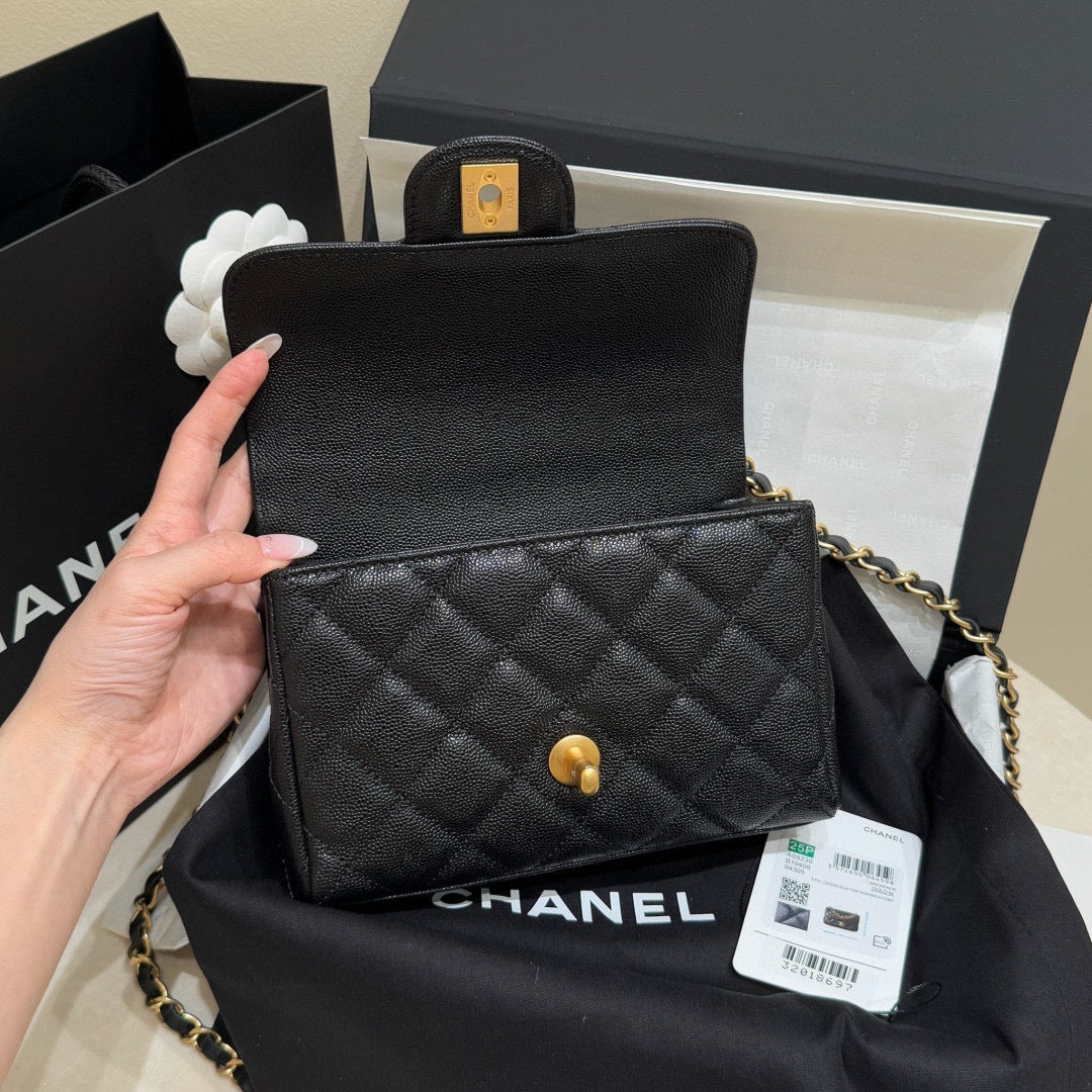 Chanel 25P Mini Flap (13x18x5.5cm)