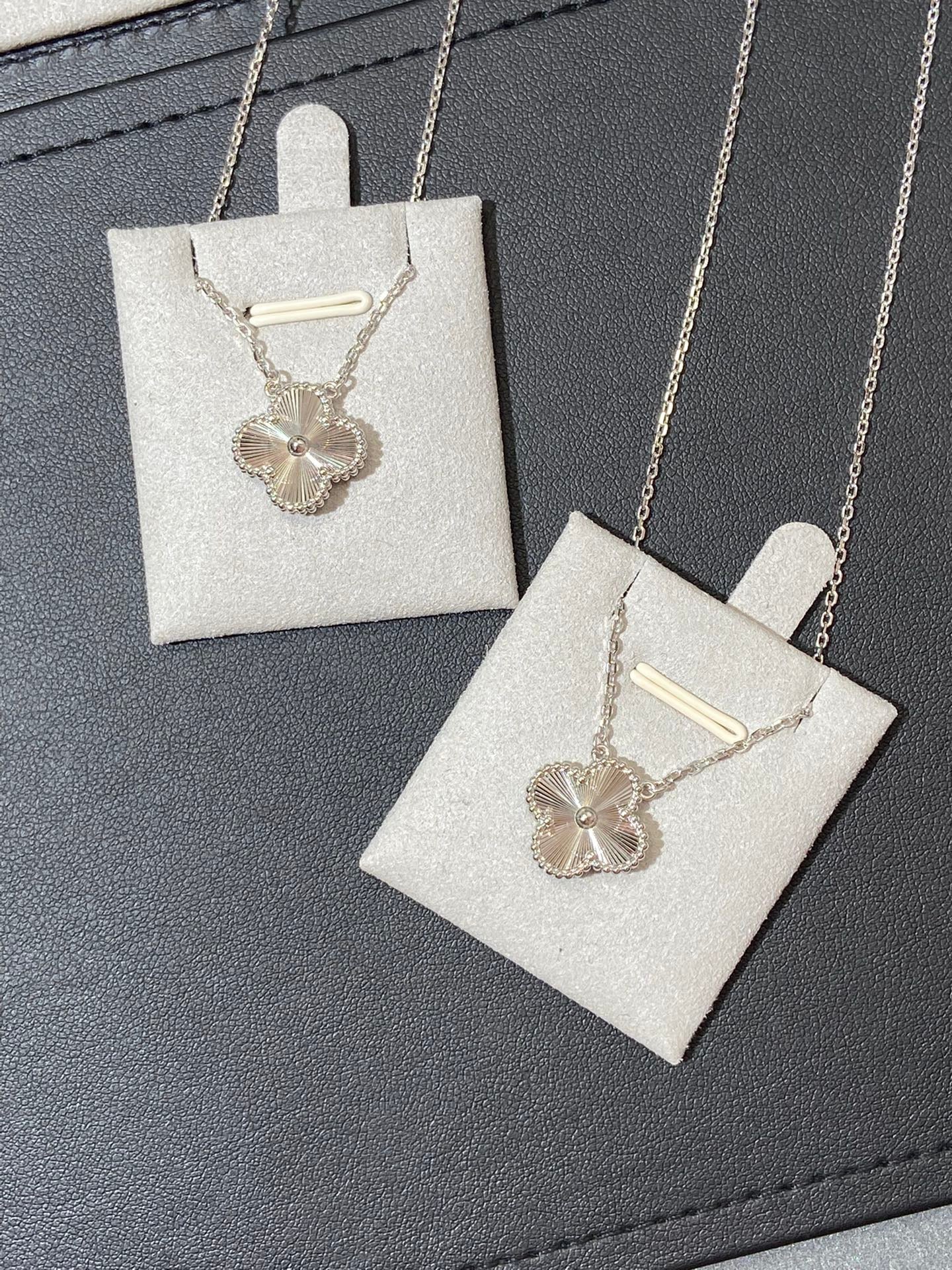 Van Cleef & Arpels Necklace