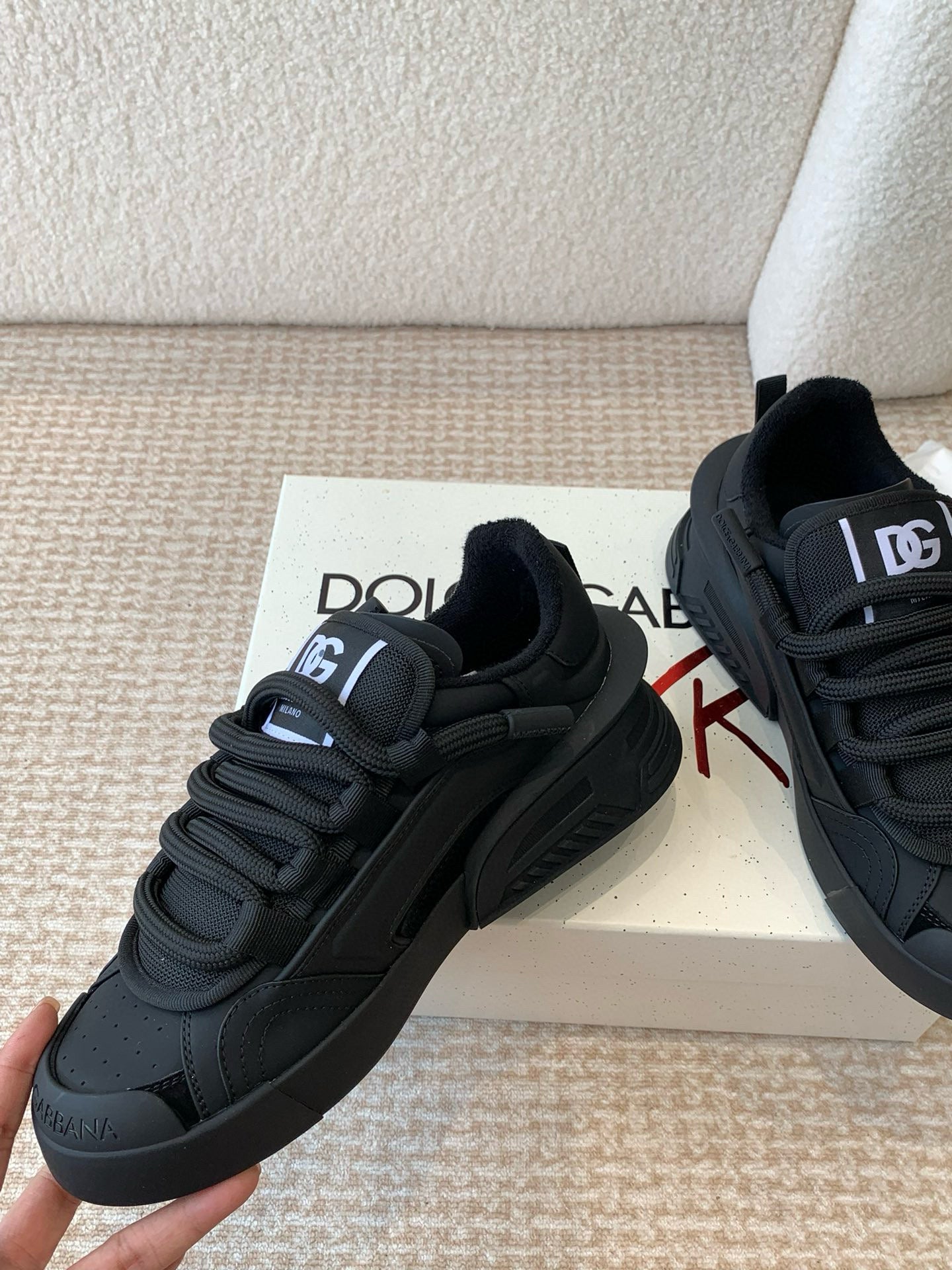 DG Sneakers