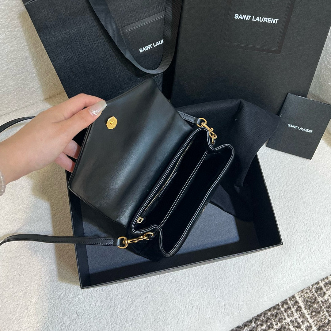 YSL Loulou Shoulder Bag 20x14x7.5