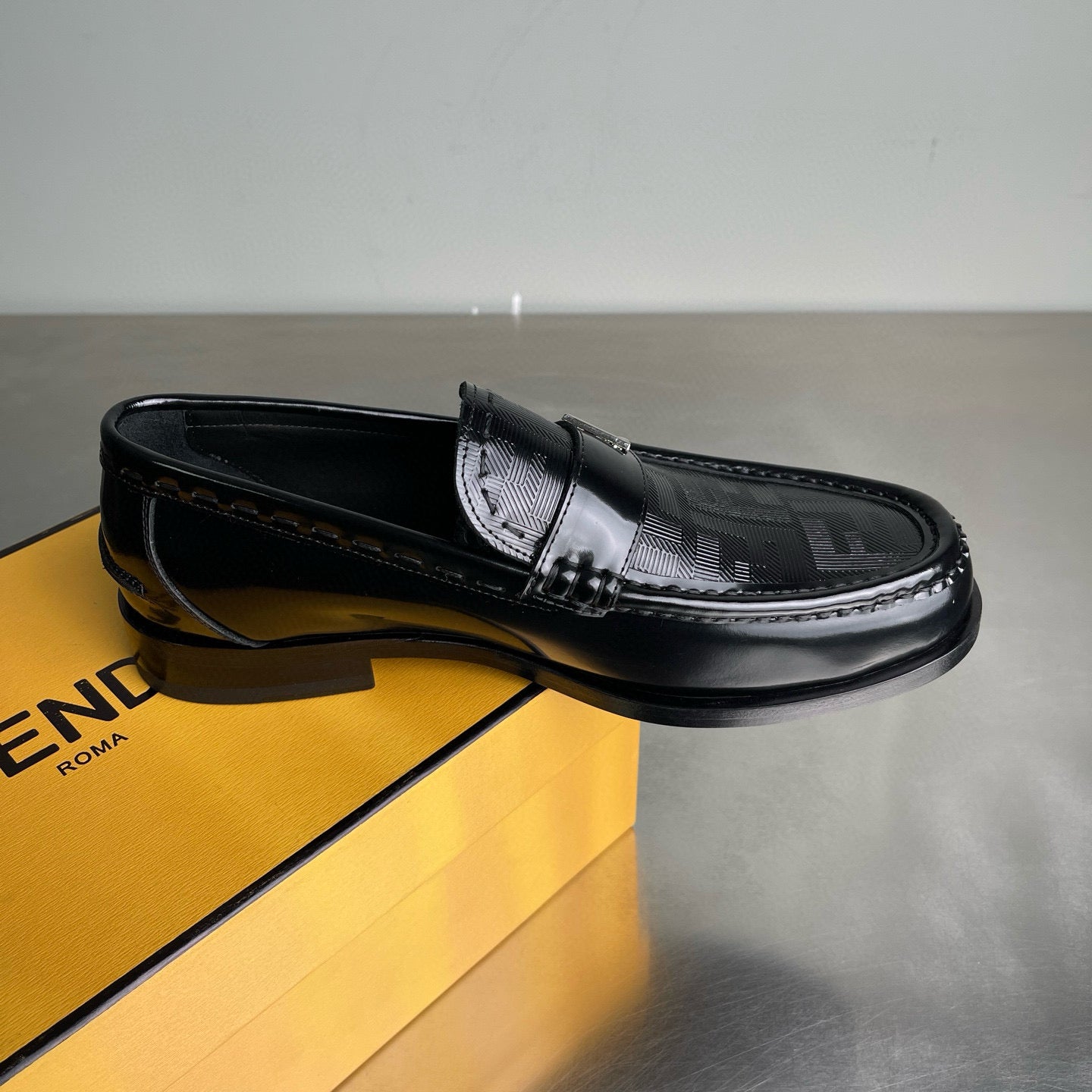 Fendi Loafer