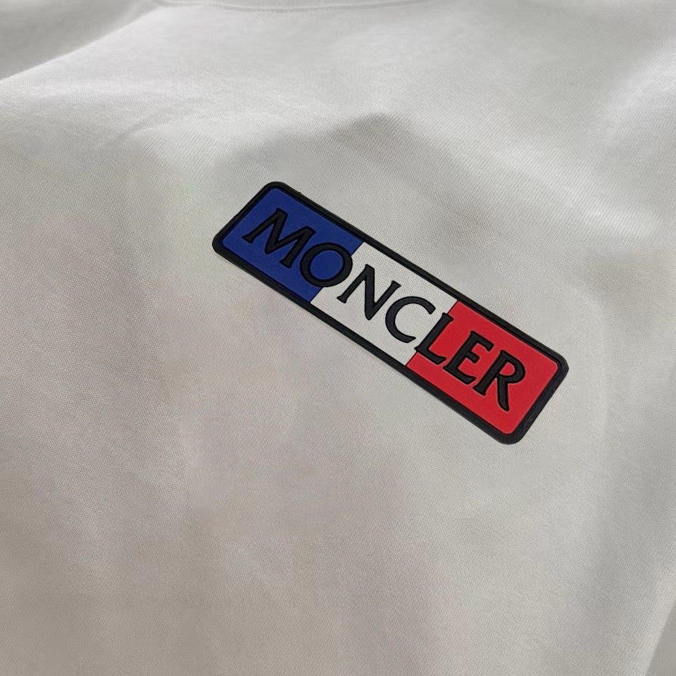 Moncler T-shirt