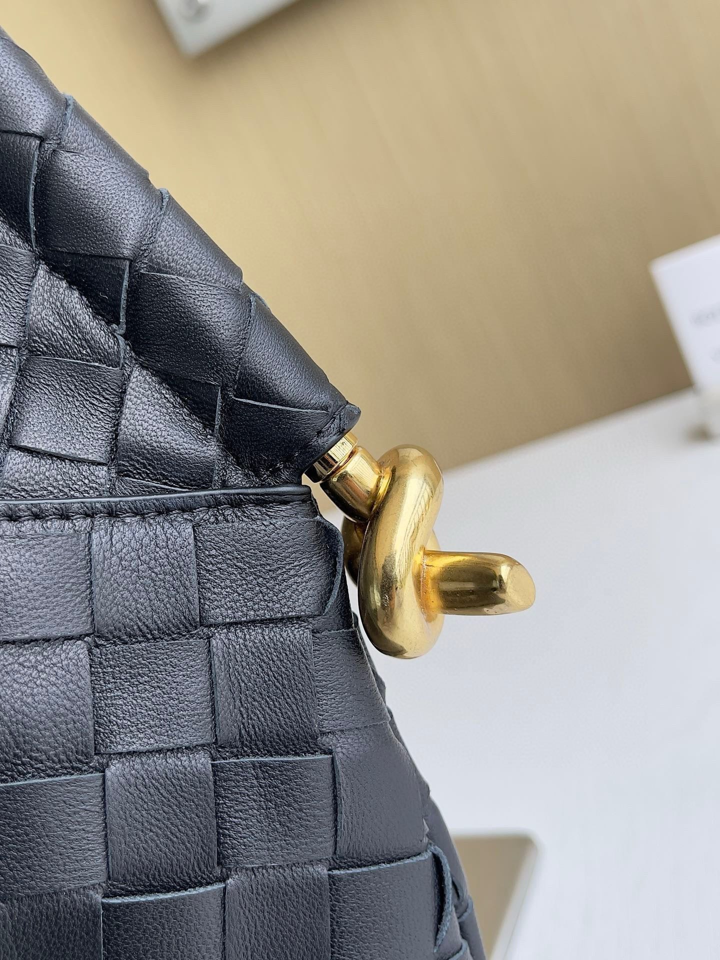 BV Solstice Shoulder Bag