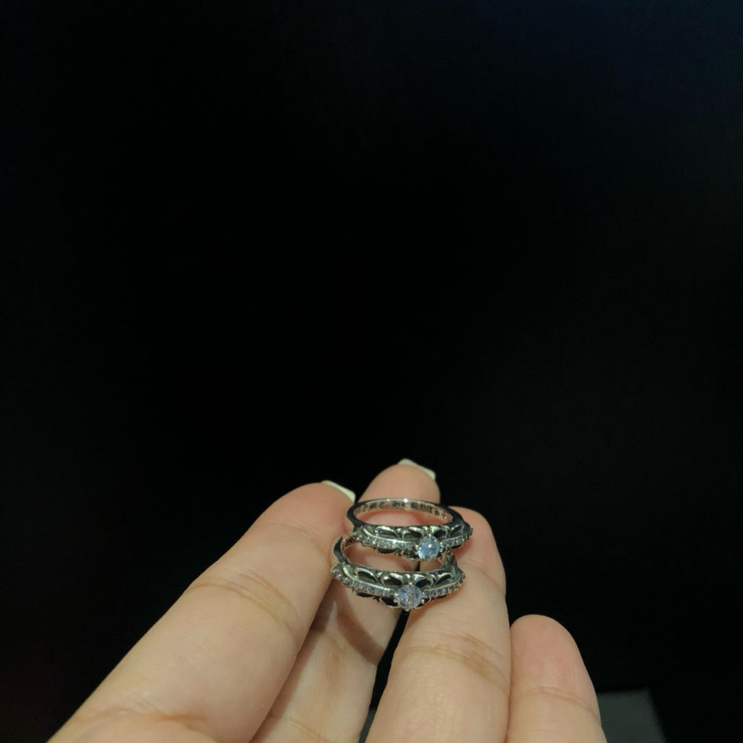 Anillo Corazones Cromados