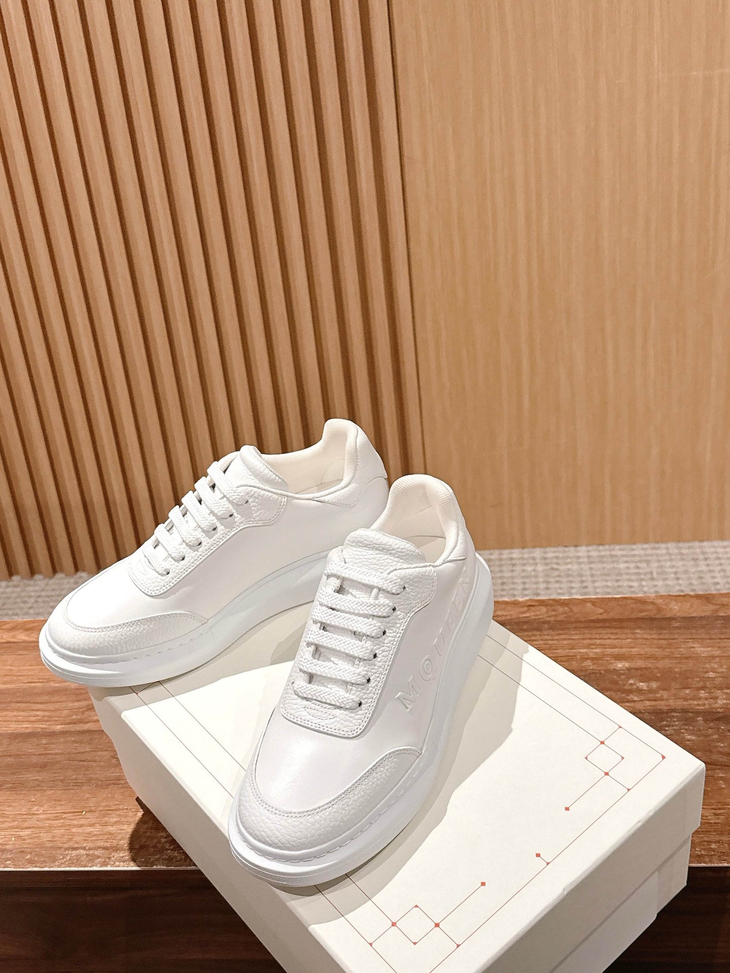 Alexander McQueen Sneakers