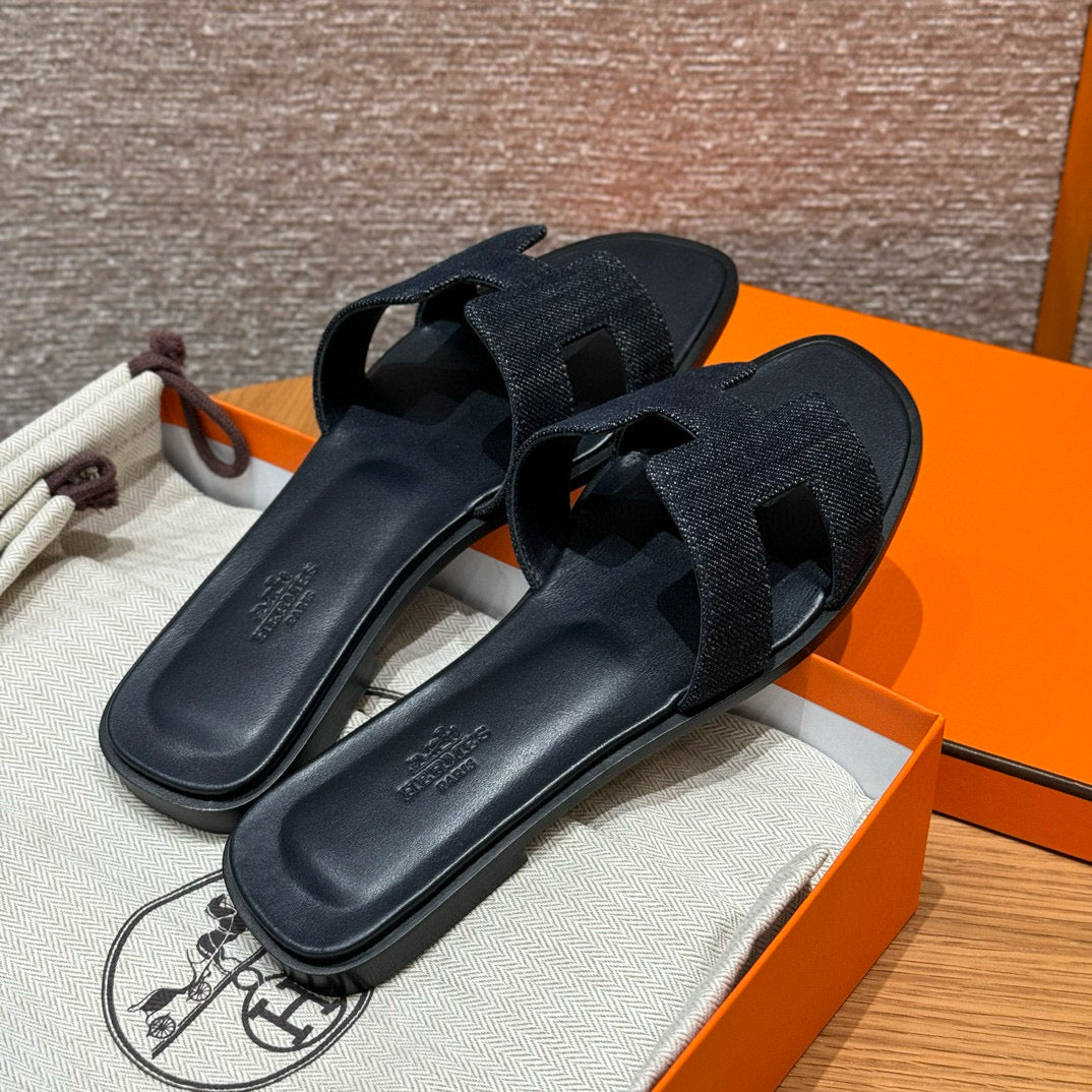 Hermes Slippers