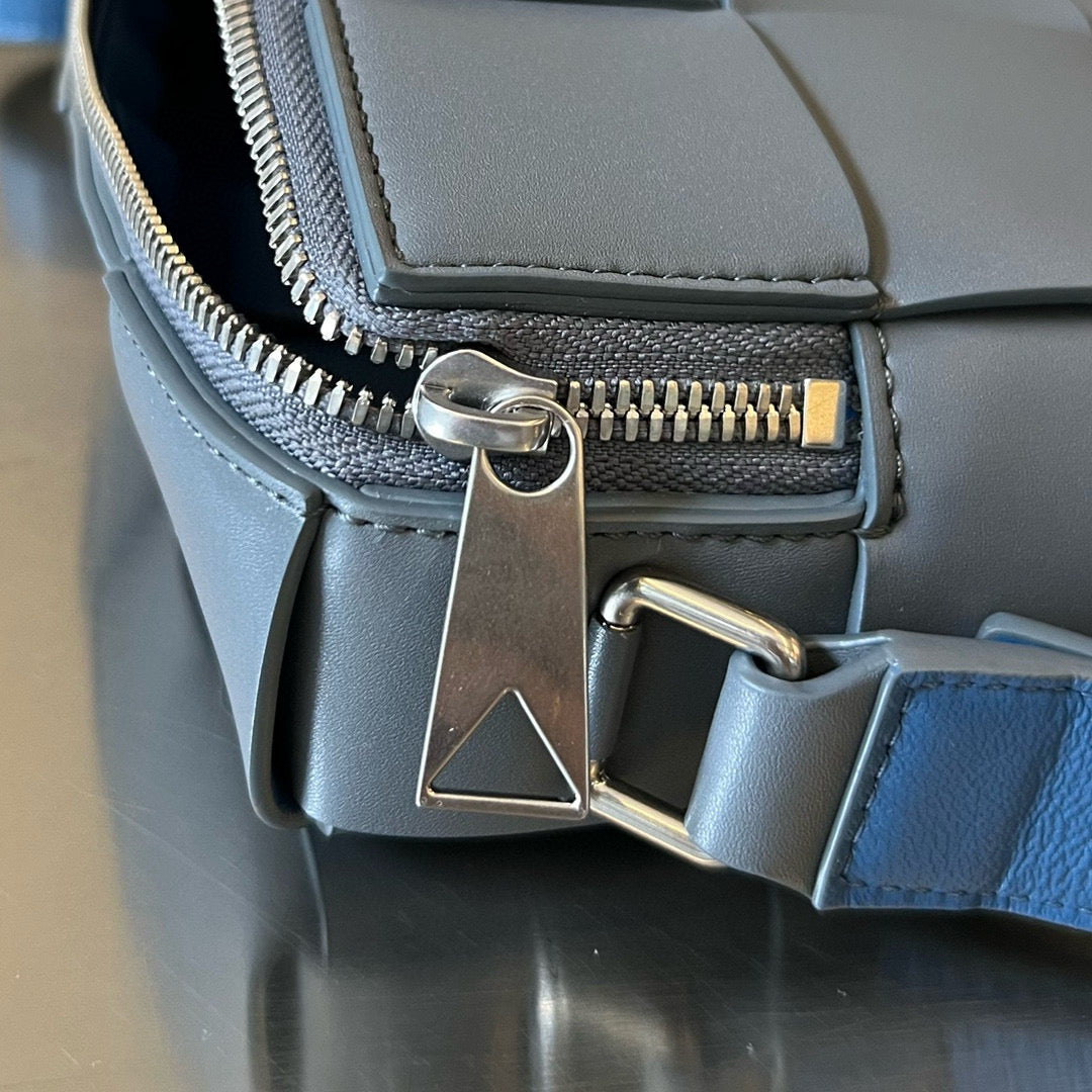 BV BRIEFCASE