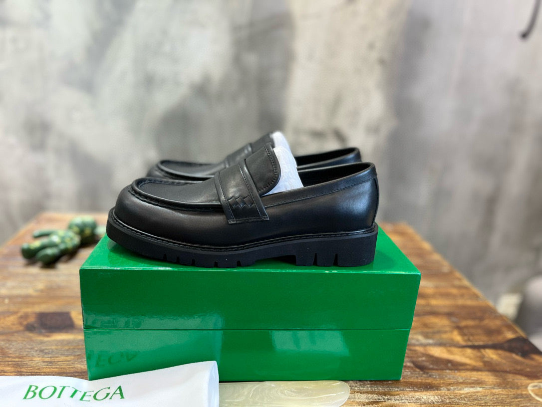 BV Loafer
