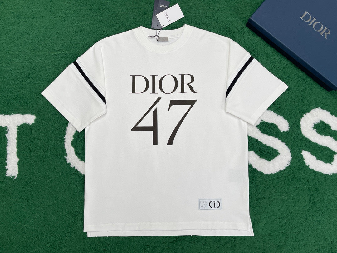 Dior T-shirt