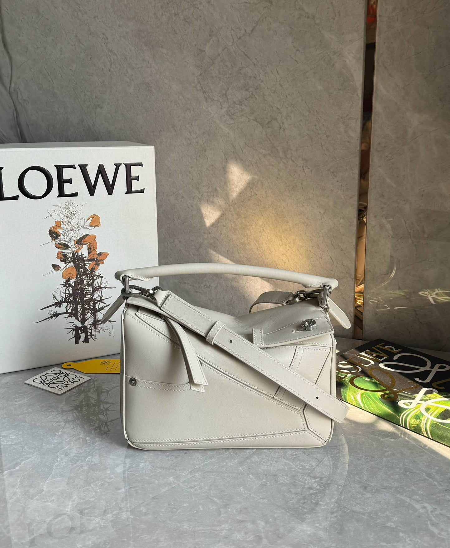 Loewe Puzzle Panta Shoulder Bag(24x10.5x16.5cm)