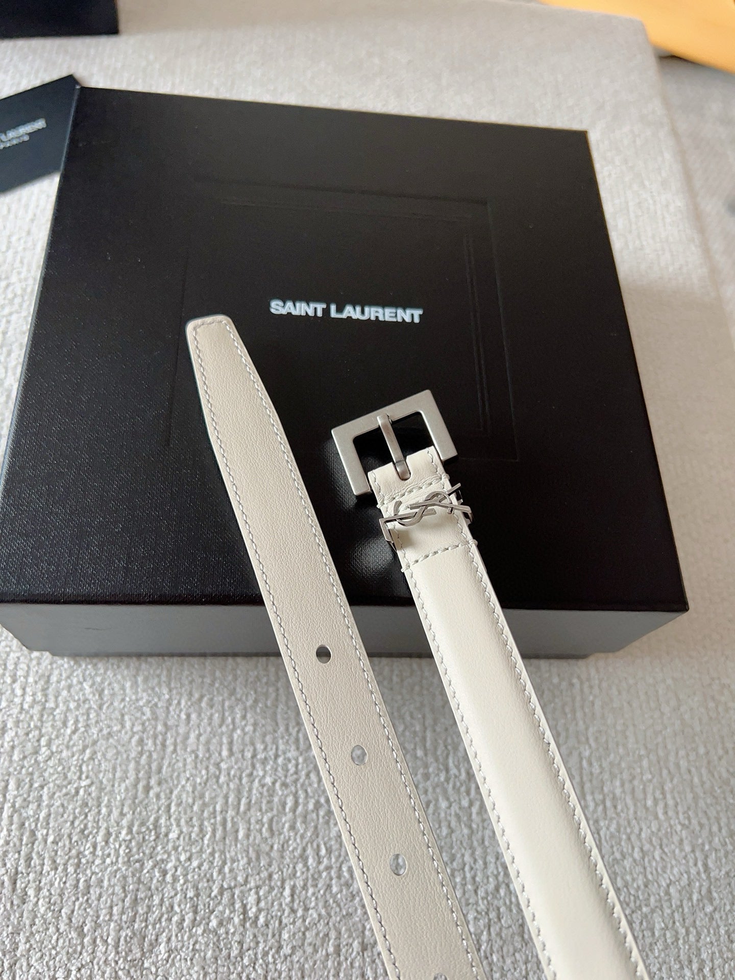 Saint Laurent Belt
