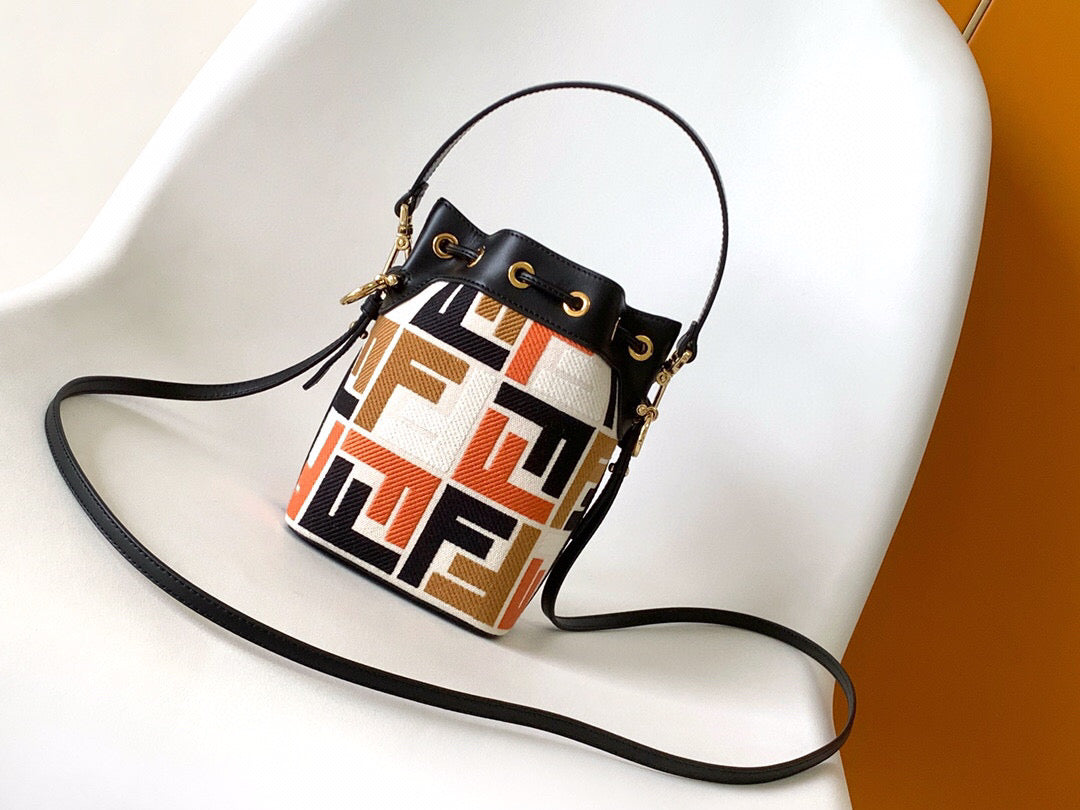 Fendi Mon Tresor bag (Mini)