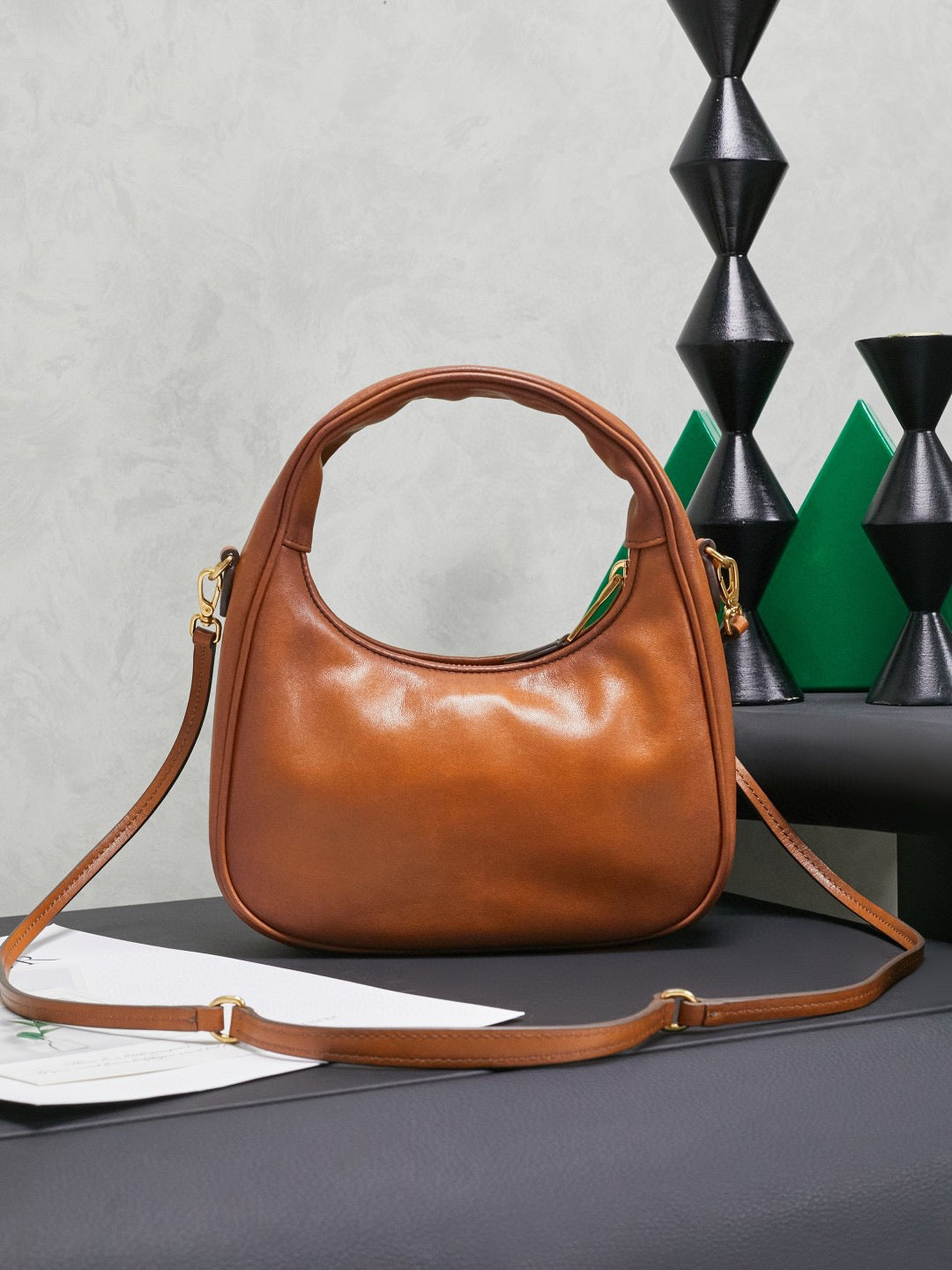Miu Miu Wander Bag 20x23x6cm