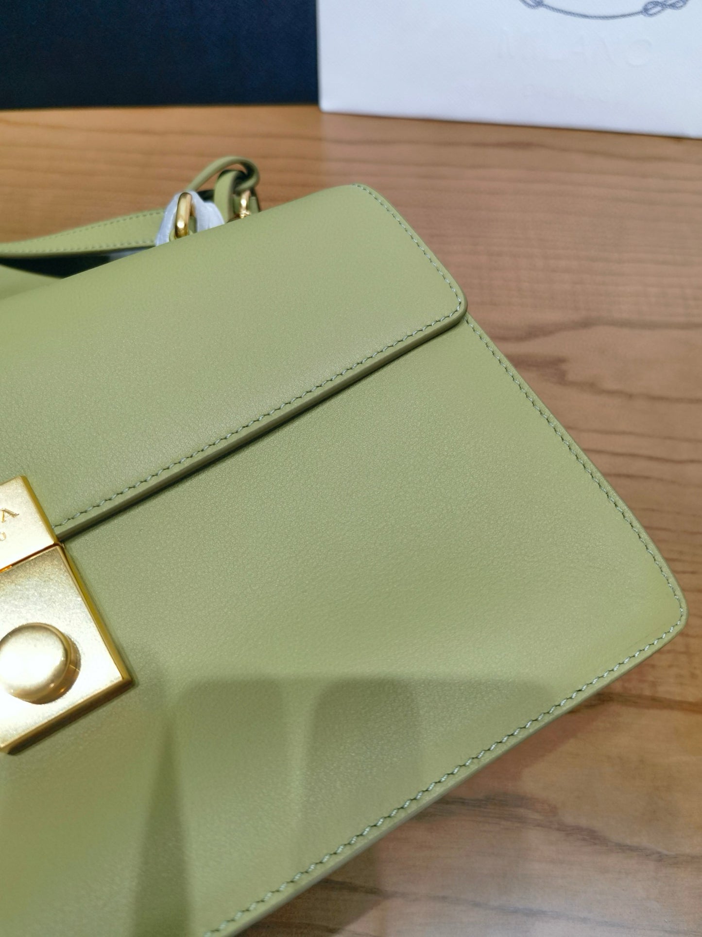 PD Soft Sound Shoulder Bag 28x16x10cm