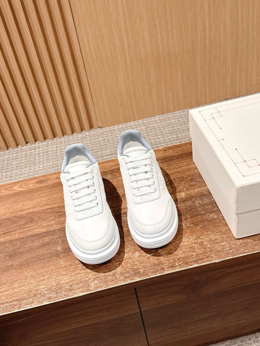 Alexander McQueen Sneakers