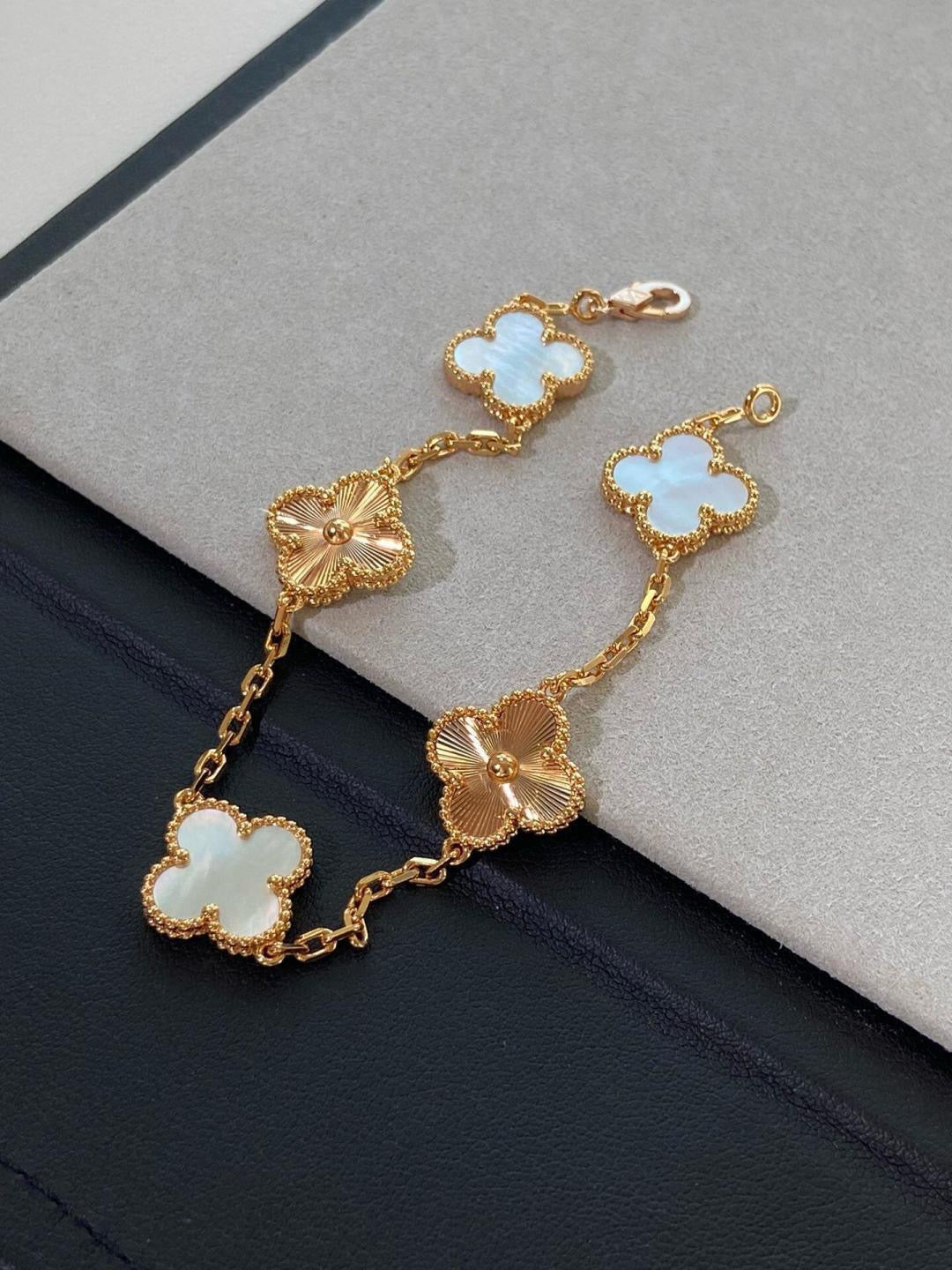 Van Cleef & Arpels Bracelet
