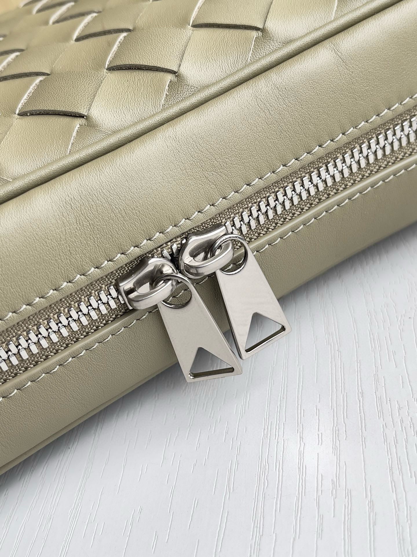 Bottega Veneta Messenger Bag