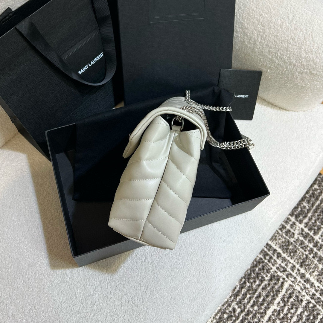 YSL Loulou Shoulder Bag 20x14x7.5