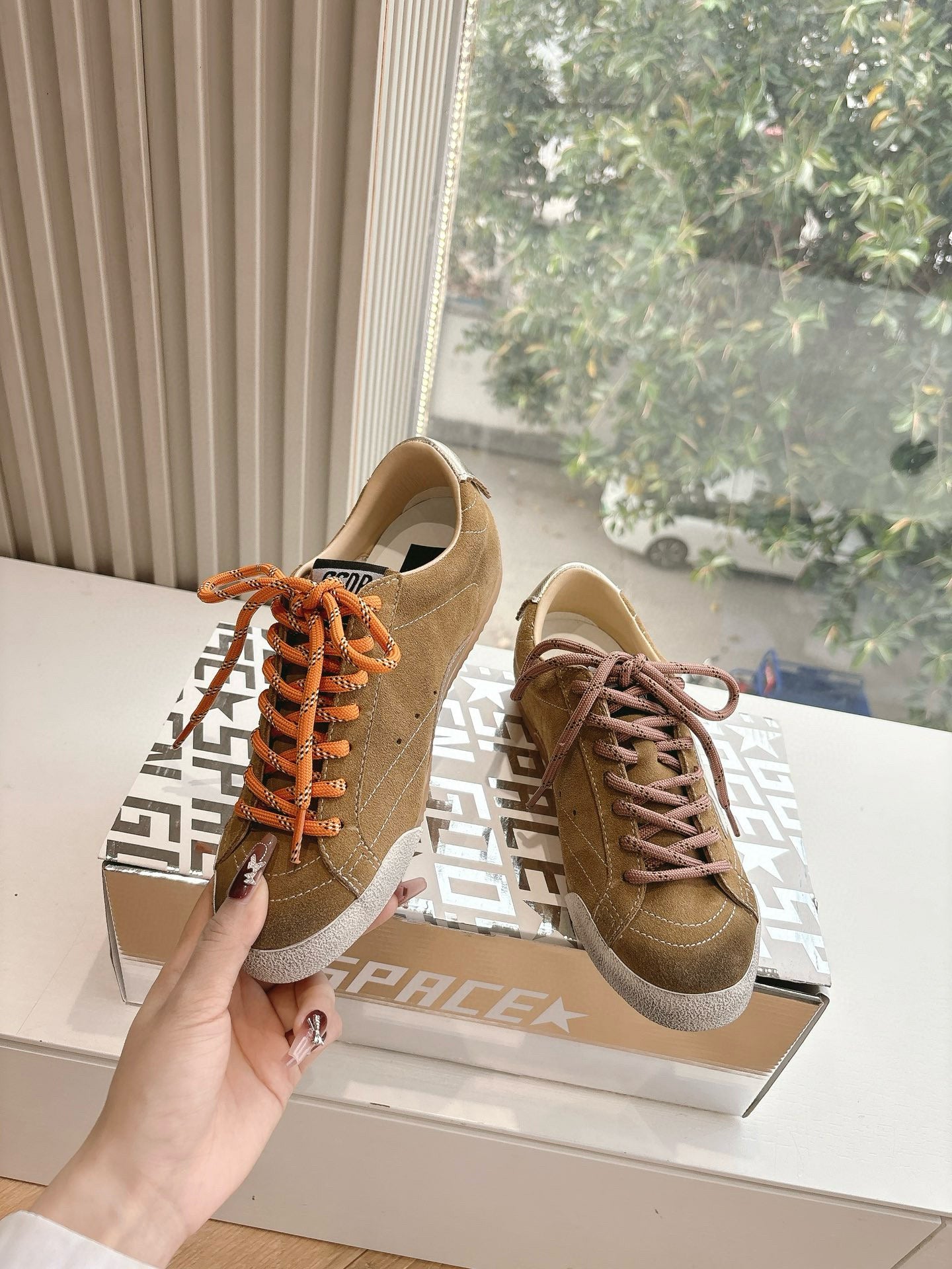 Golden Goose Sneaker