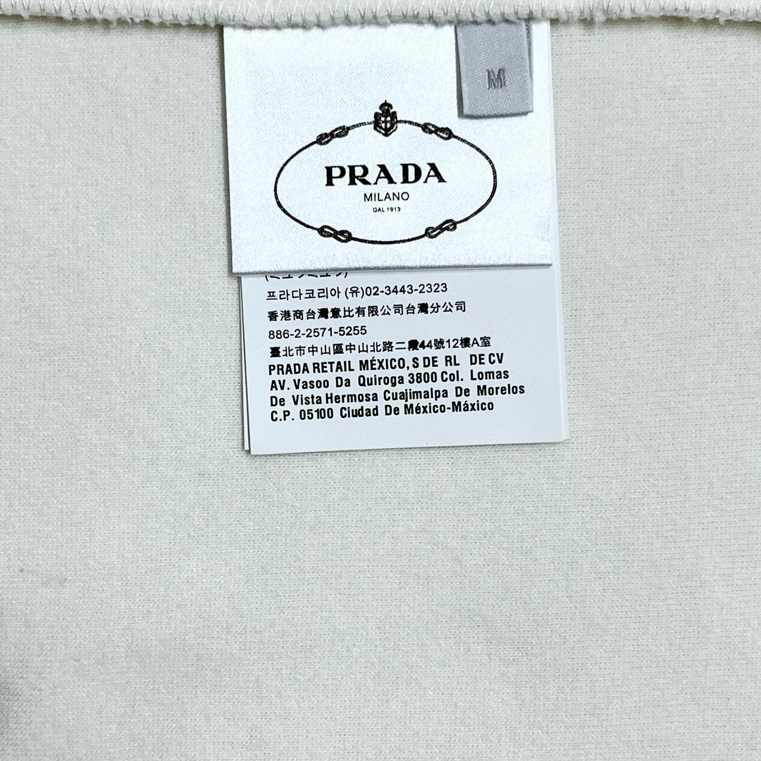 Camiseta Prada