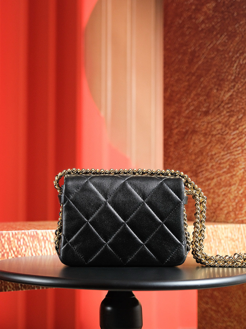 Chanel 22P Shoulder Bag