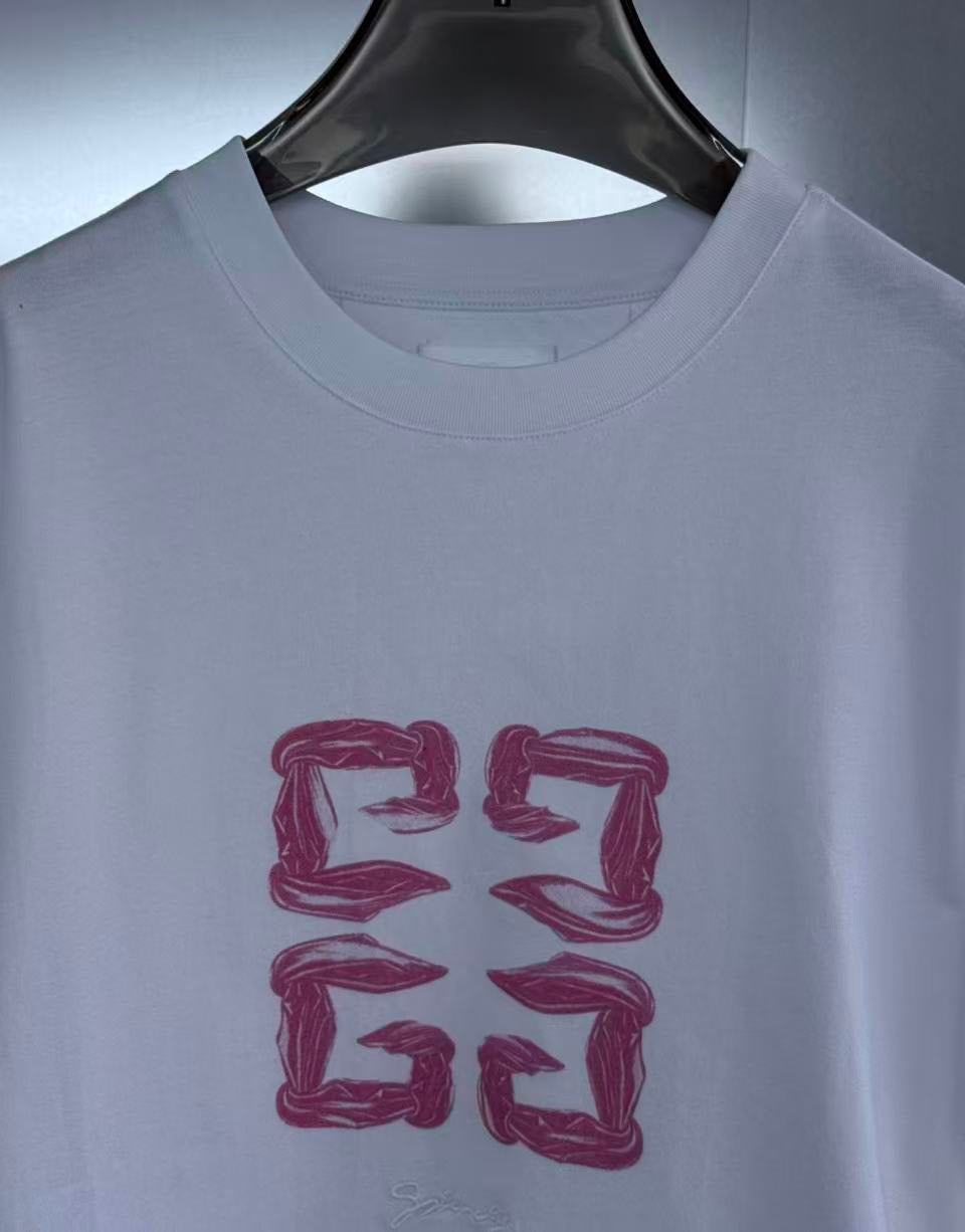 Givenchy T-Shirt