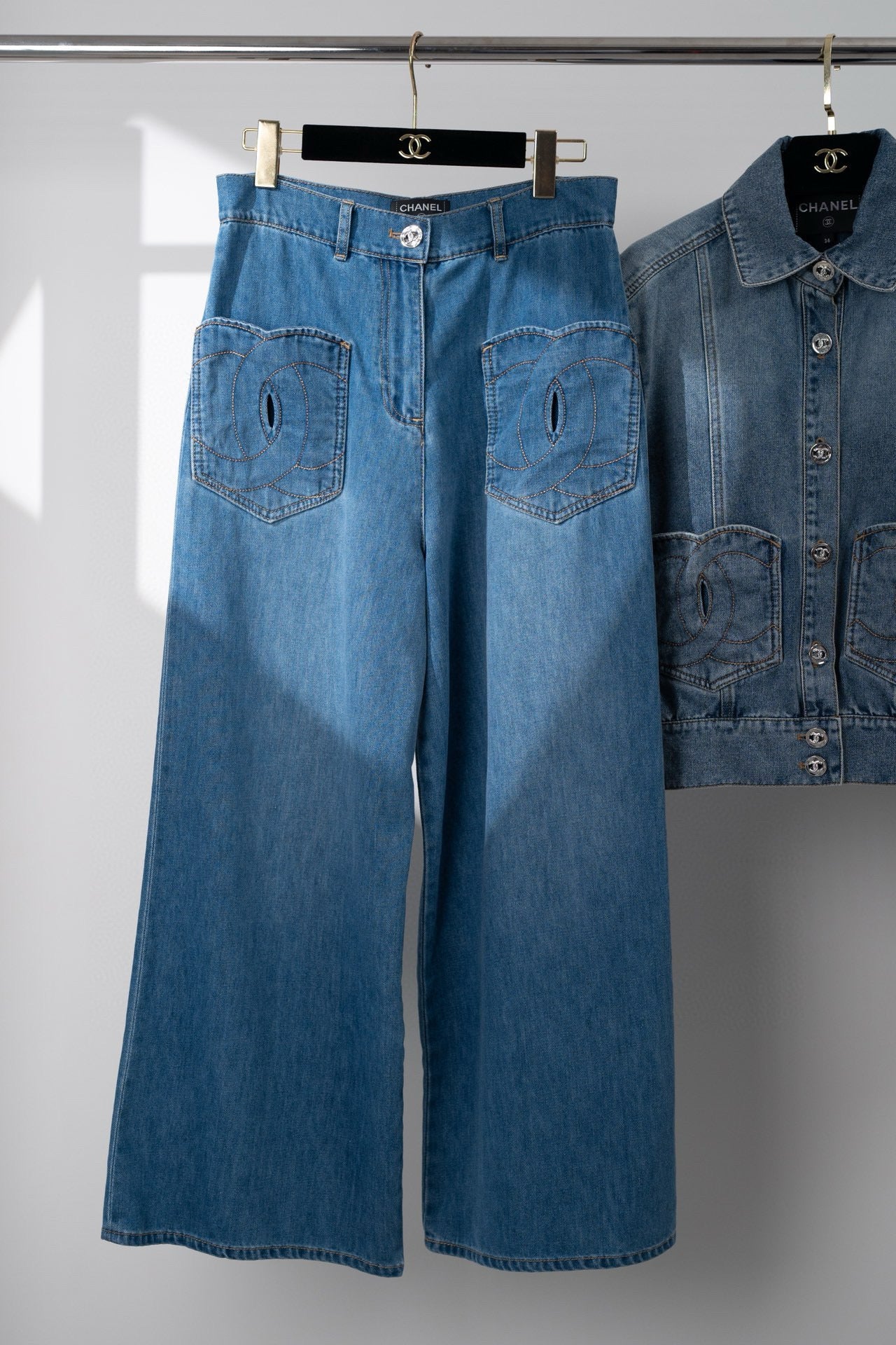 Chanel Long Jeans