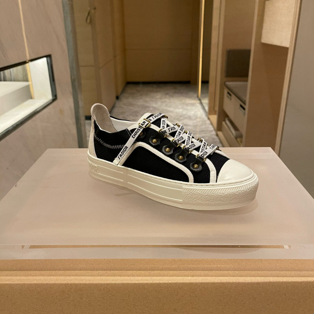 Dior Sneakers