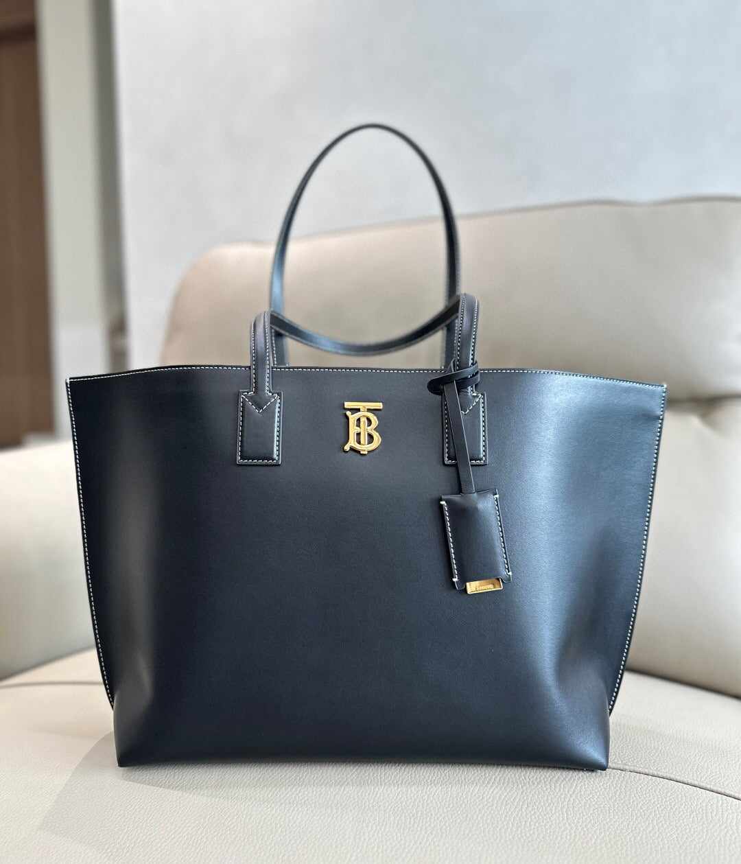 Burberry Tote