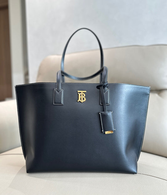 Burberry Tote