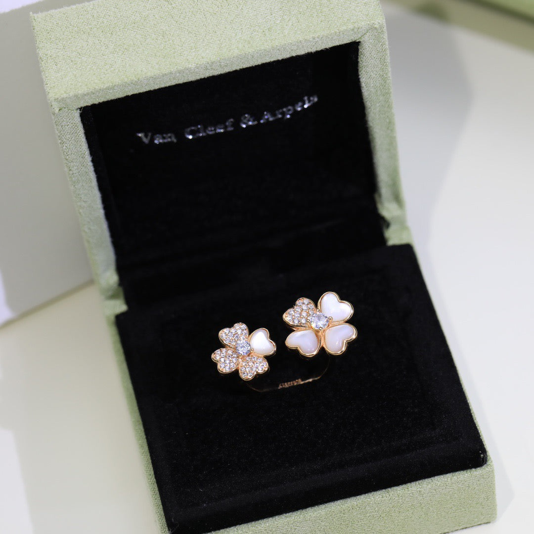 Van Cleef & Arpels Ring