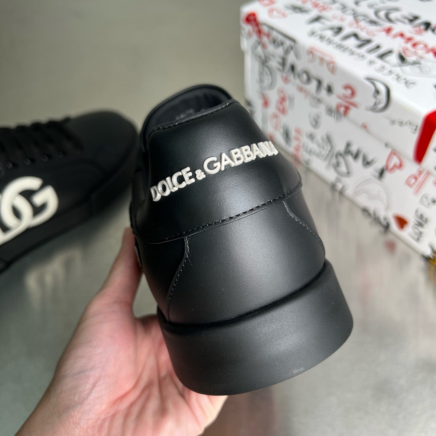 DG Sneakers